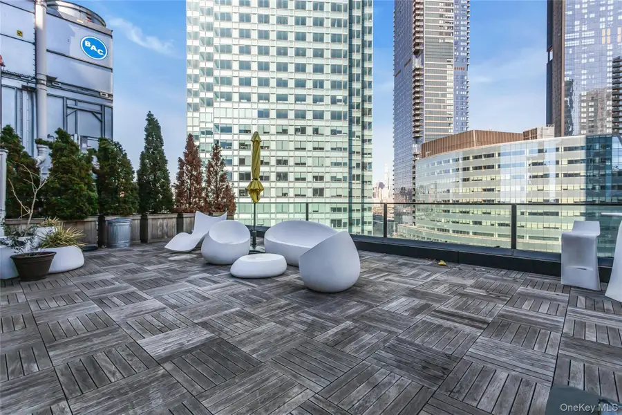 4507 Court Square #11A, Long Island City, NY 11101 - #3