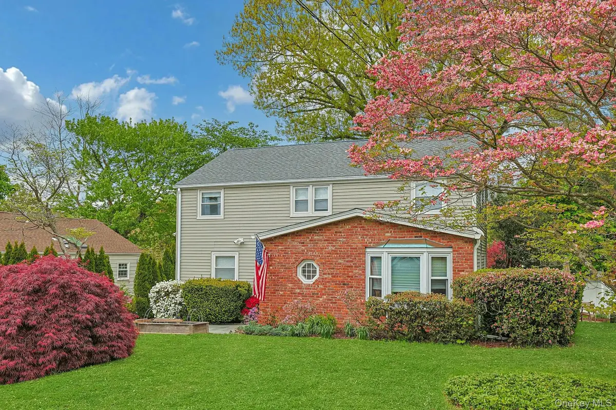 201 Westchester Avenue, Thornwood, NY 10594 - #1