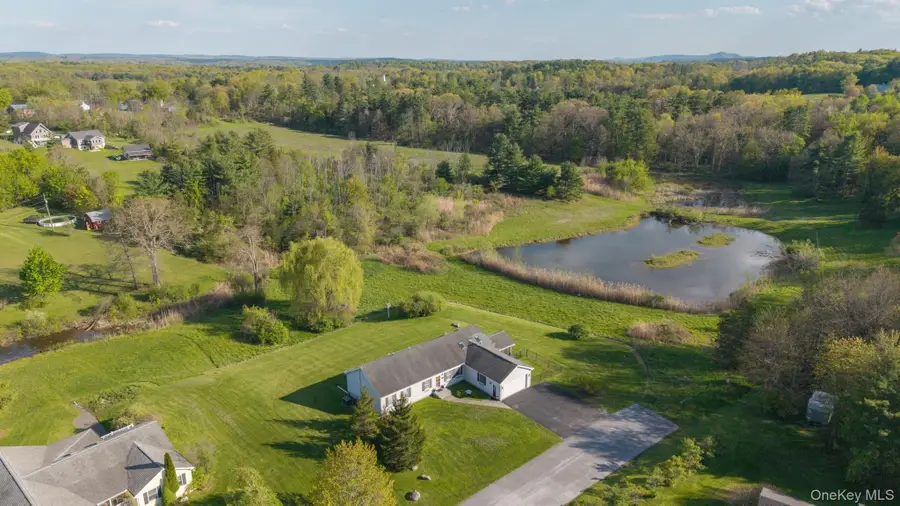 25 Spada Drive, Saugerties, NY 12477 - #2