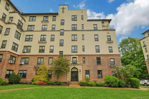 1273 North Avenue #Bldg 4, Ent 7,  1E, New Rochelle, NY 10804