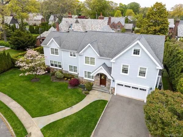 93 Berkshire Road, Rockville Centre, NY 11570