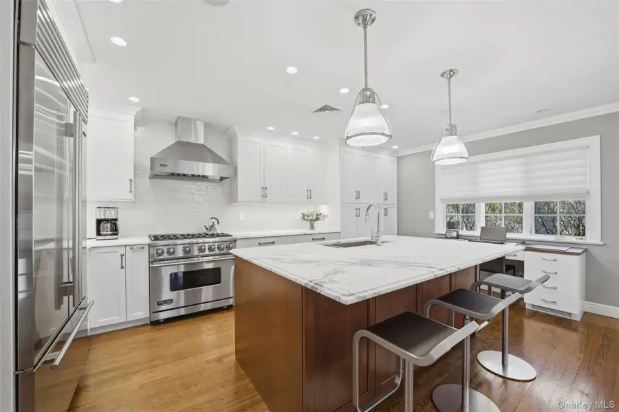 11 White Plains Road, Bronxville, NY 10708 - #3