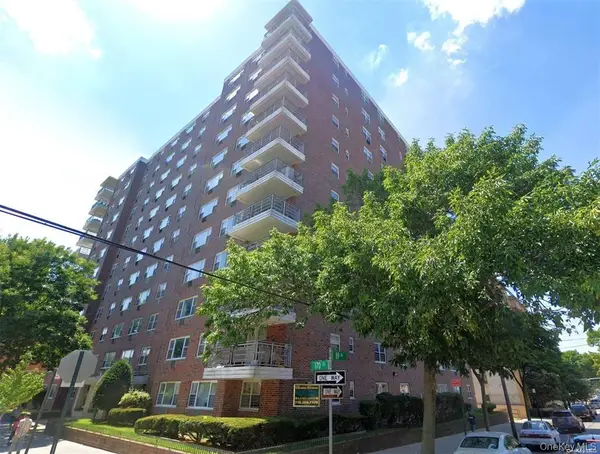 89-00 170th Street #10M, Jamaica, NY 11432