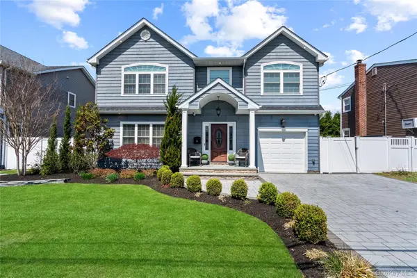 251 N Maple Street, Massapequa, NY 11758