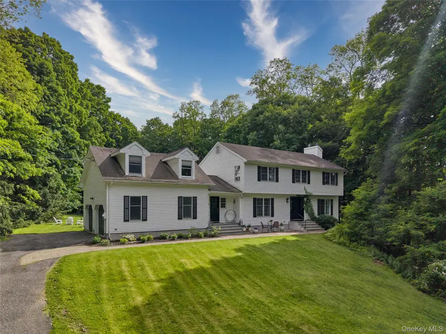 4 Elmer Galloway Road, Katonah, NY 10536 - #2