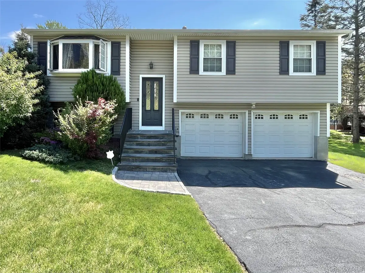 554 High Street, Monroe, NY 10950 - #1