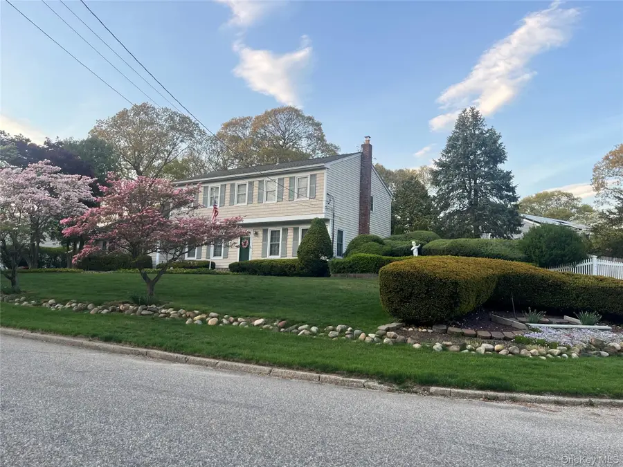 44 Woodland Road, Miller Place, NY 11764 - #2