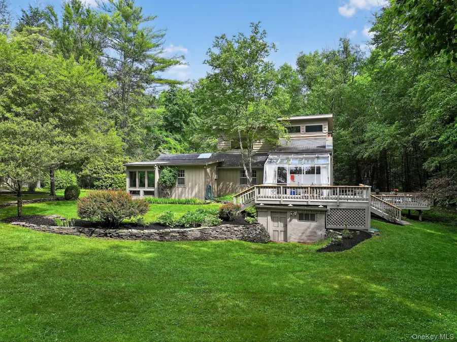 27 Old Wagon Road, Woodstock, NY 12498 - #3