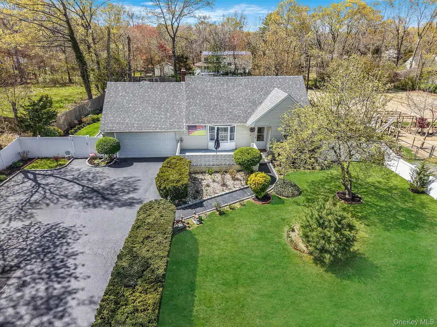 1989 William Floyd Parkway, Ridge, NY 11961 - #2