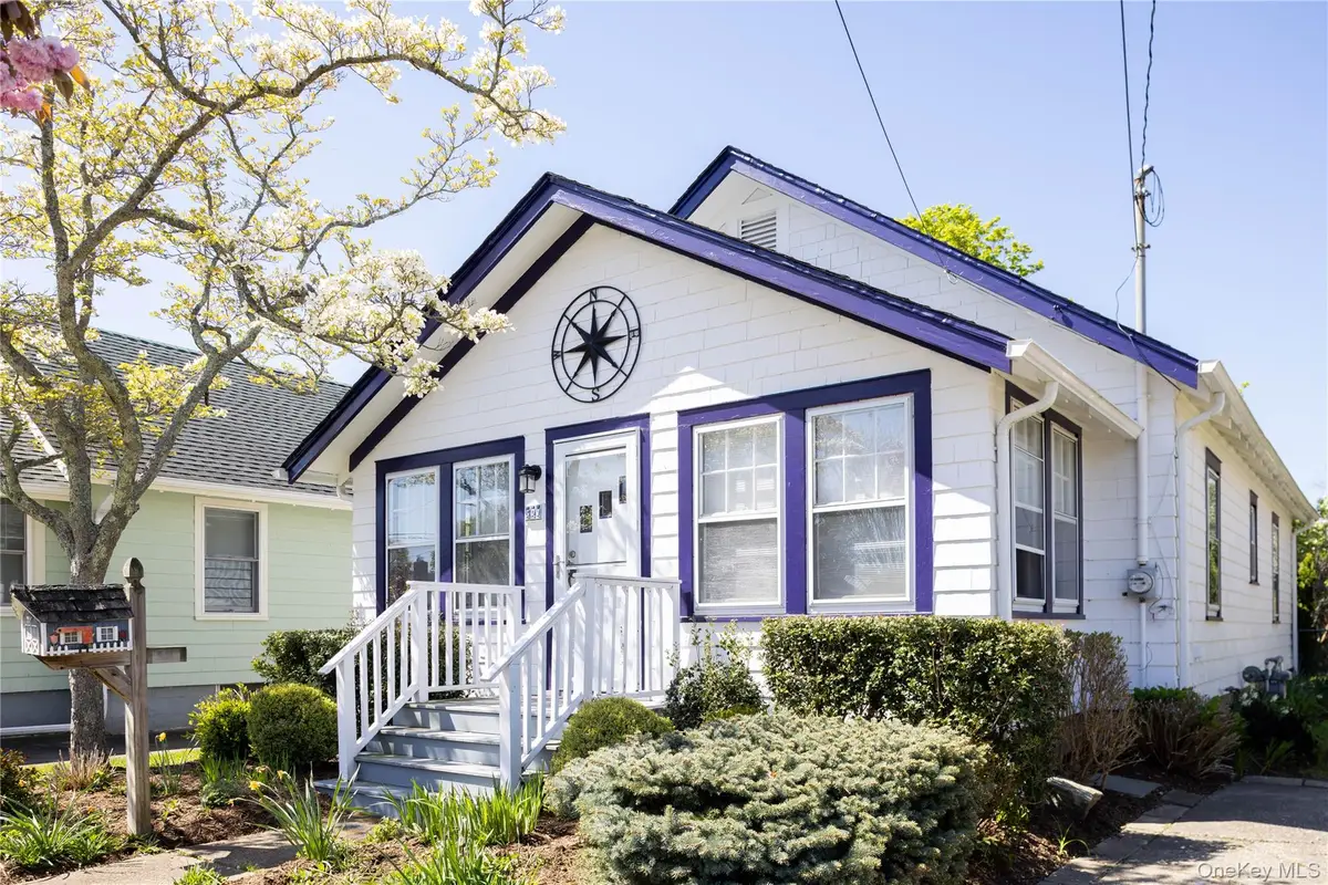 335 Sterling Place, Greenport, NY 11944 - #1