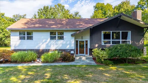 9 Van Vlack Road, Hopewell Junction, NY 12533