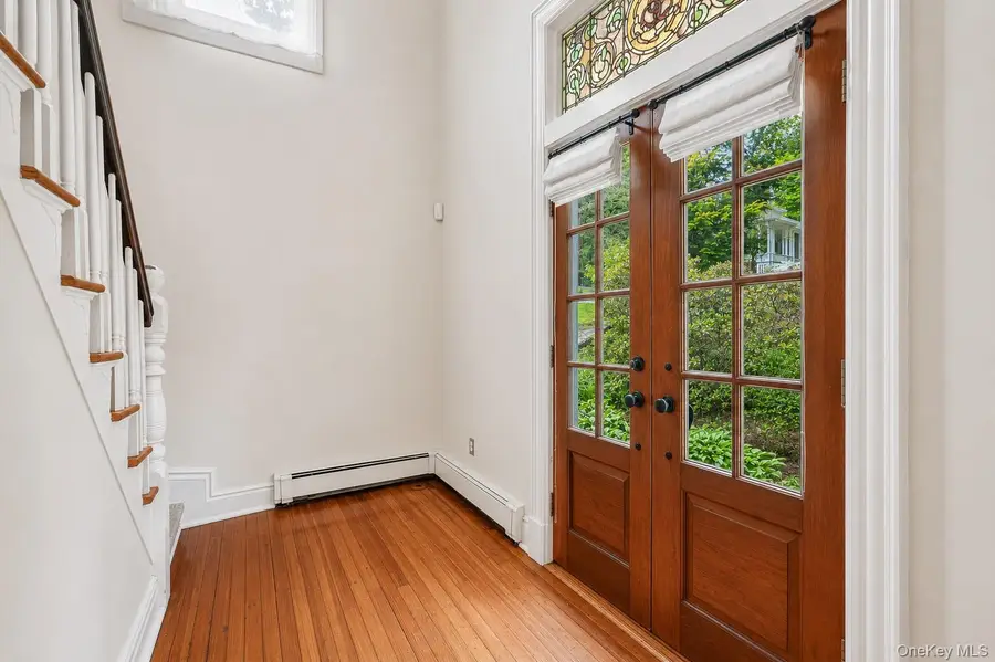 54 Hillside Avenue, Mount Kisco, NY 10549 - #3