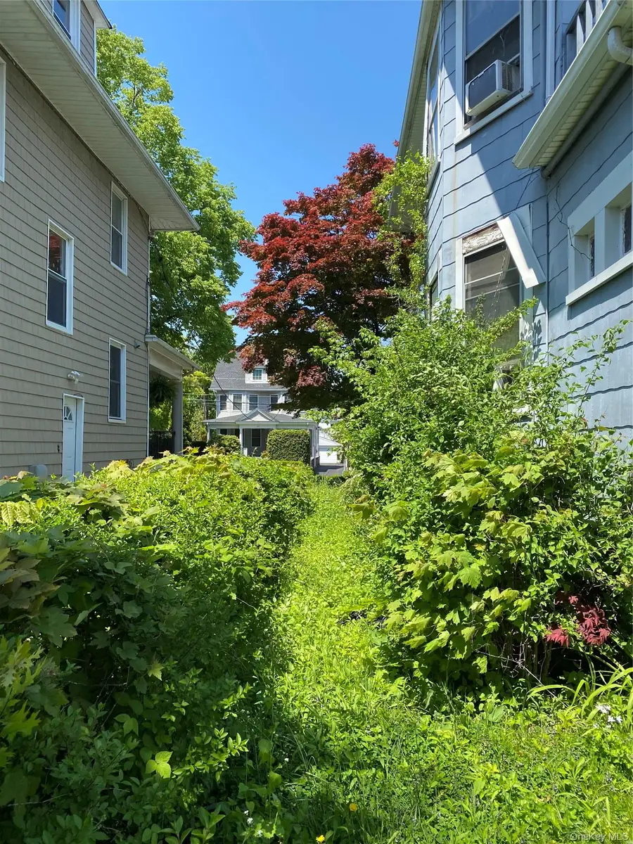 196 Elm Street, New Rochelle, NY 10805 - #3