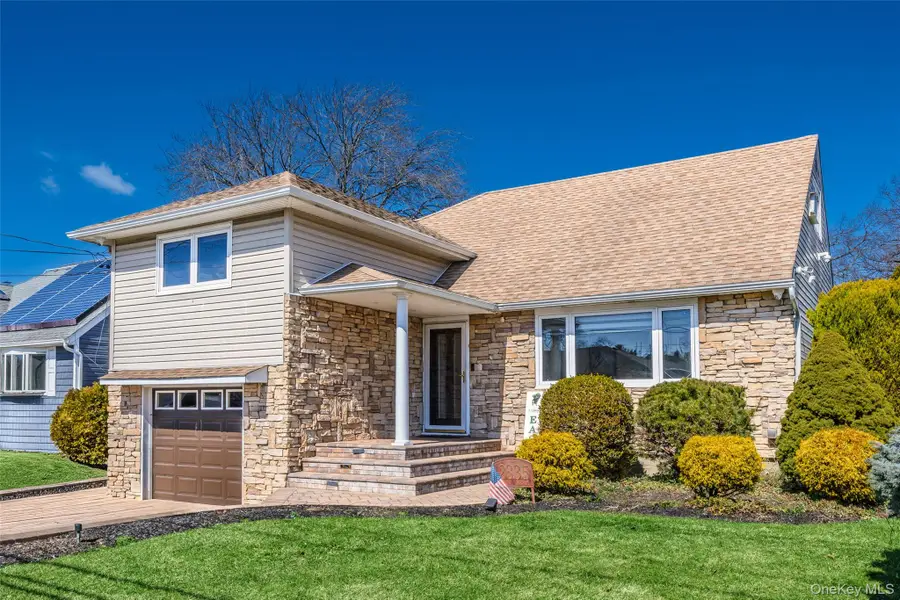 2335 Grand Avenue, Bellmore, NY 11710 - #3