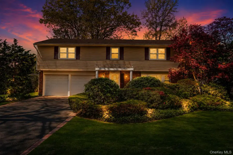 12 Kristi Lane, Lake Grove, NY 11755 - #2