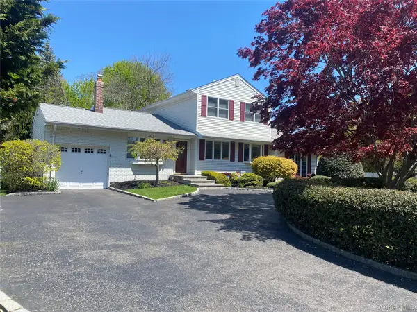 303 Timberpoint Road, East Islip, NY 11730
