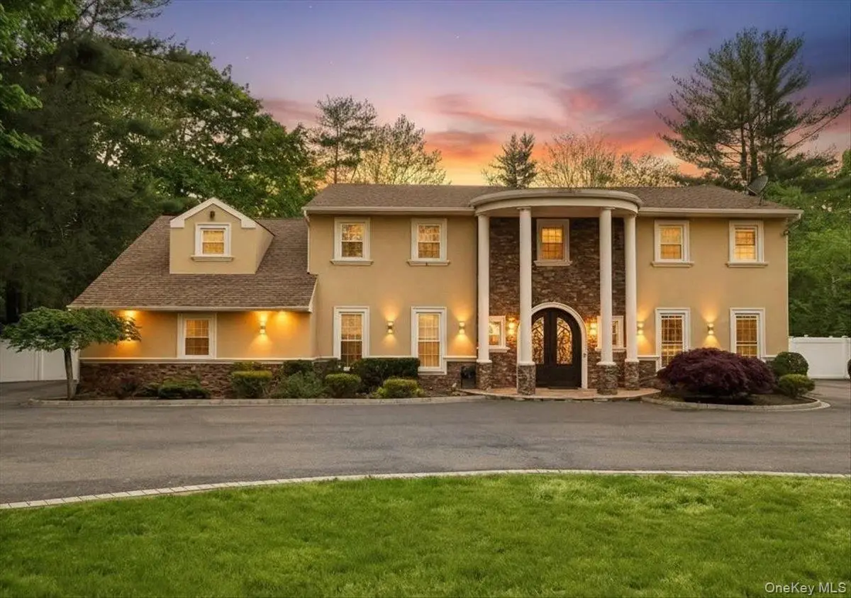 626 Caledonia Road, Dix Hills, NY 11746 - #1