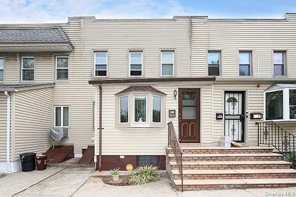 7833 74th Street, Glendale, NY 11385