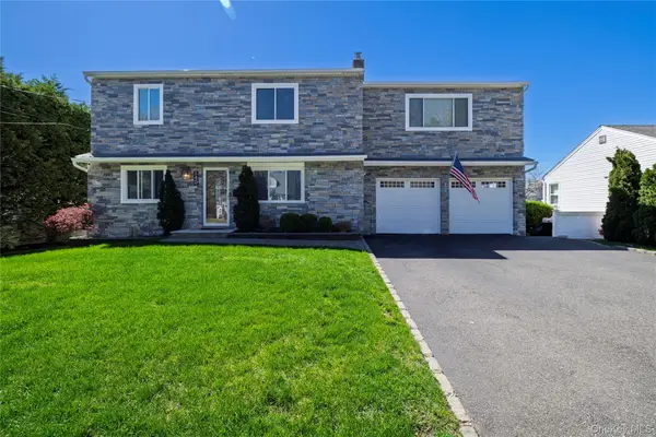 140 Baltimore Avenue, Massapequa, NY 11758