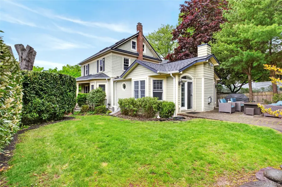 2 Van Buren Street, Port Washington, NY 11050 - #2