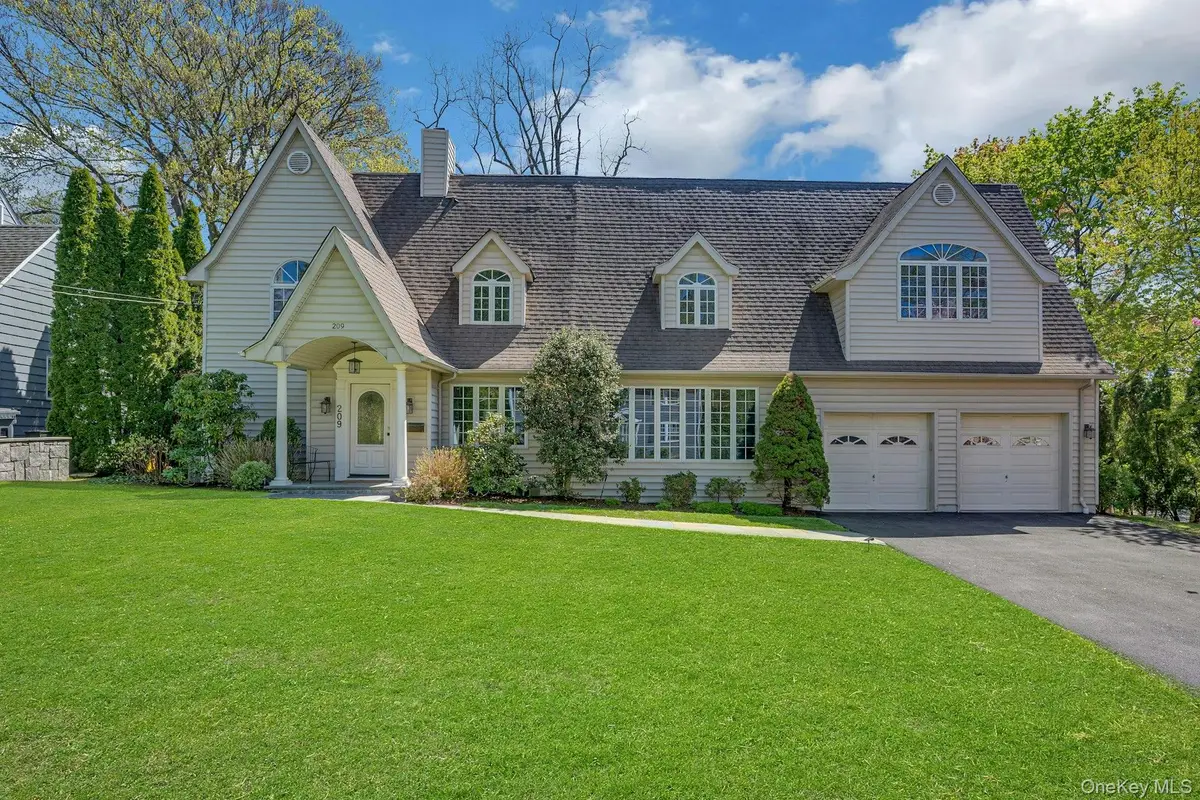 209 Glendale Road, Scarsdale, NY 10583 - #1