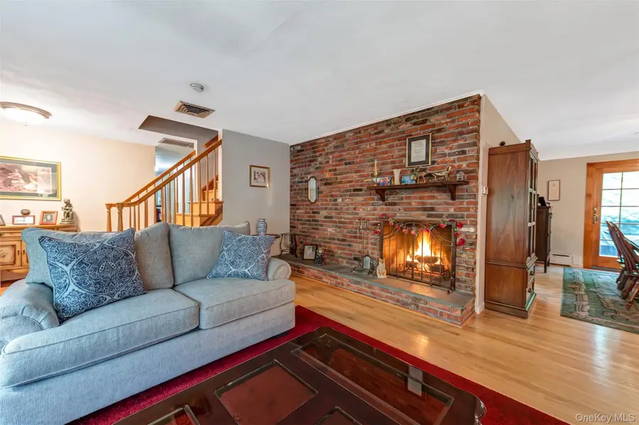 118 Harbor Road, Saint James, NY 11780 - #2