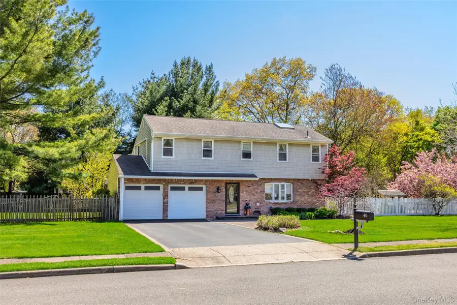 140 Tremper Street, Holbrook, NY 11741 - #2
