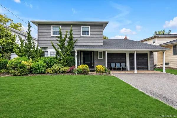 816 Cliffside Avenue, North Woodmere, NY 11581