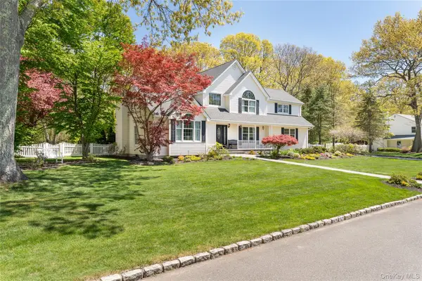 3 Mirabelle Court, Mount Sinai, NY 11766
