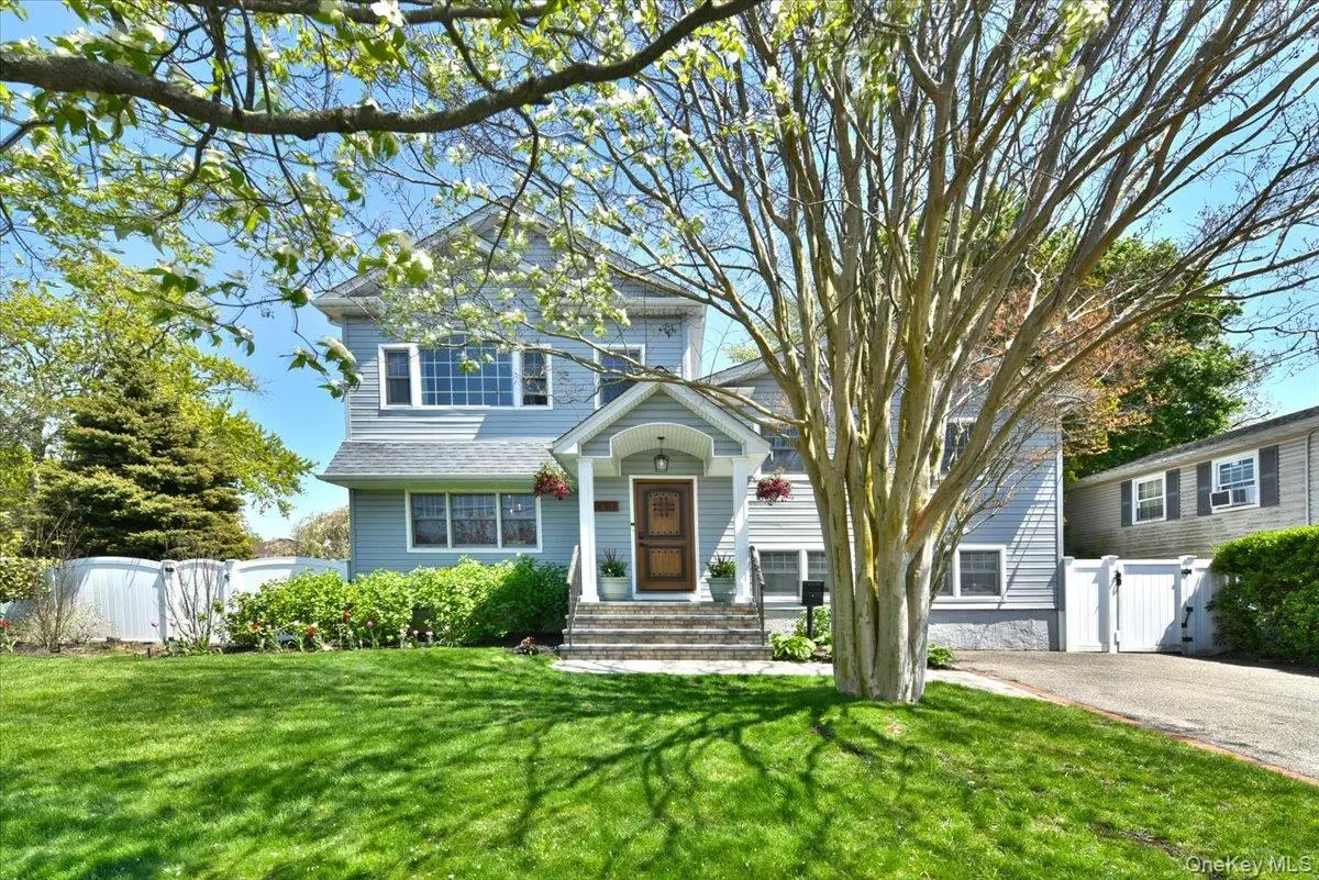 491 Charles Avenue, Massapequa Park, NY 11762 - #1