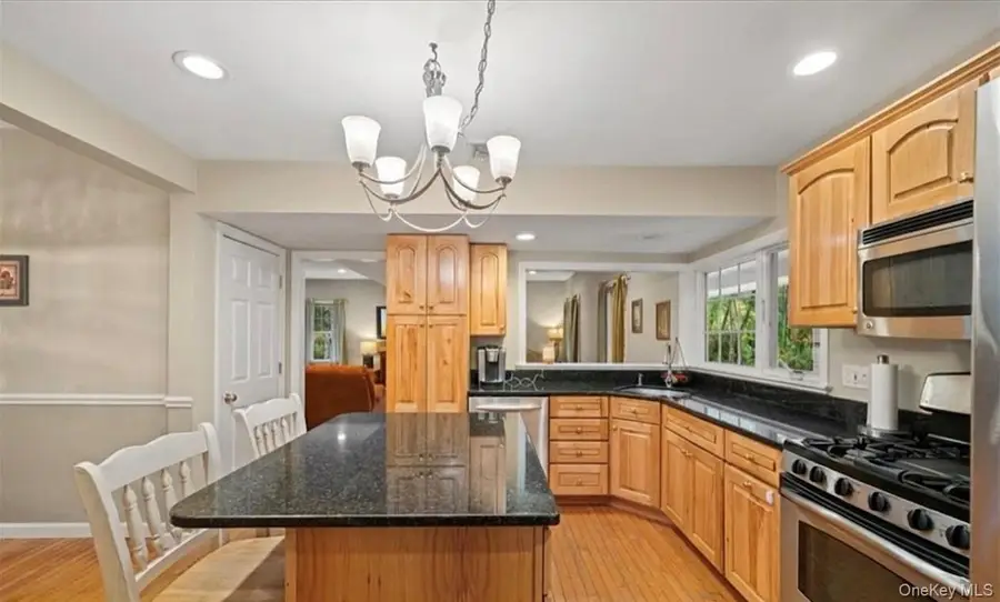 3 Seven Lakes Drive, Sloatsburg, NY 10974 - #2