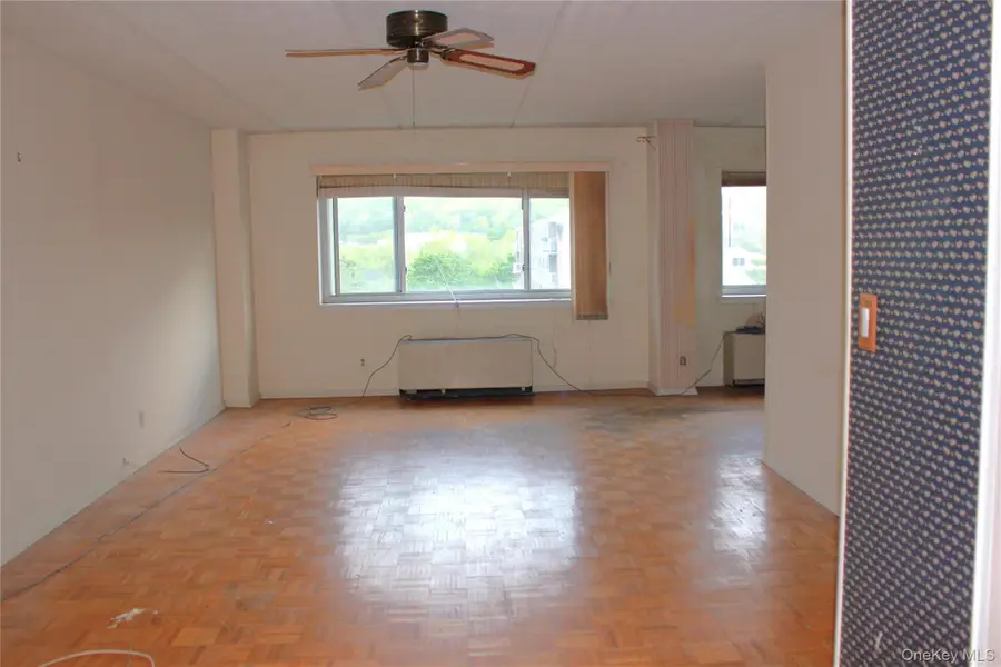 410 Benedict Avenue #4J, Tarrytown, NY 10591 - #2