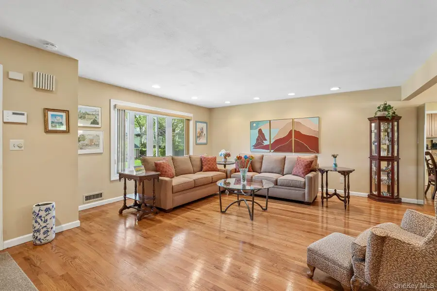36 Chatham Road, New Rochelle, NY 10804 - #3