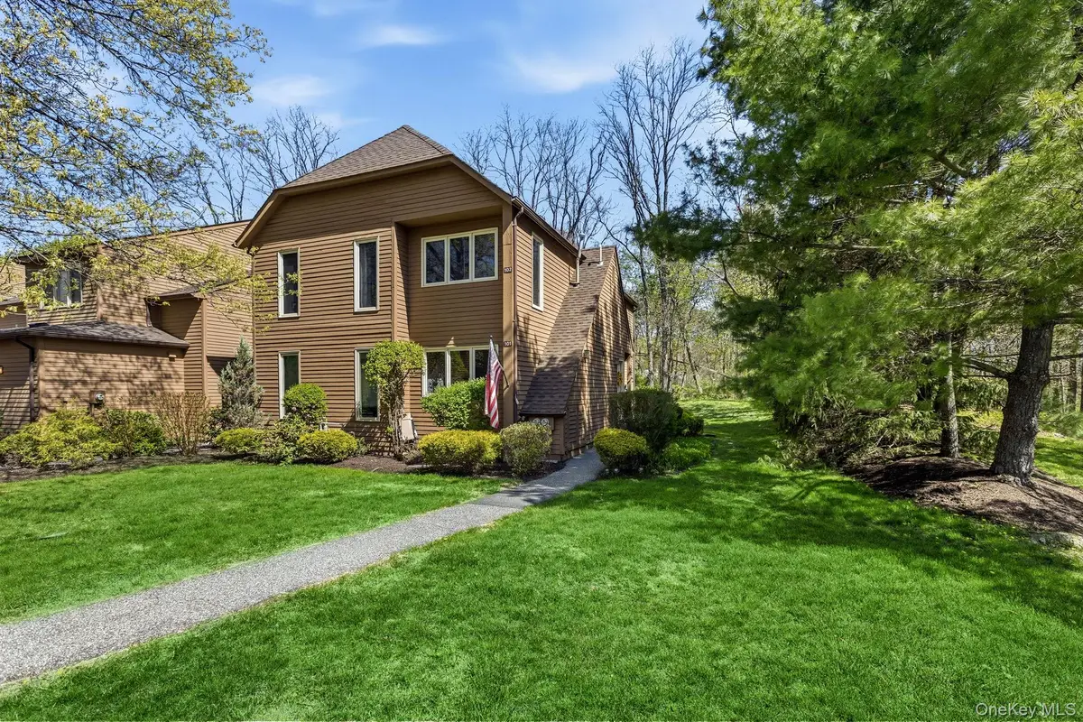 102 Ridgeview Lane, Yorktown Heights, NY 10598 - #1