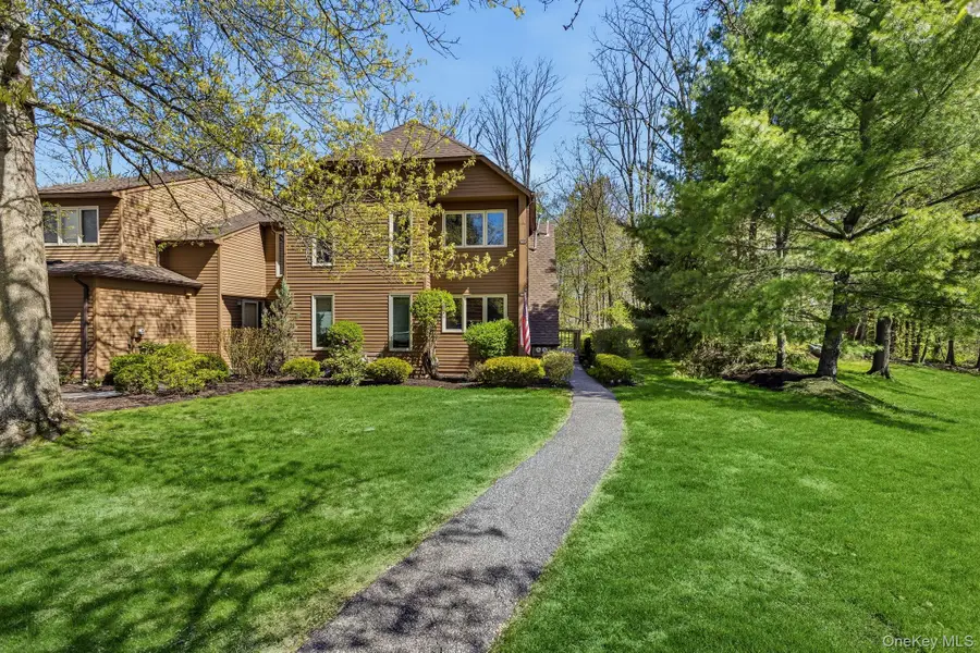102 Ridgeview Lane, Yorktown Heights, NY 10598 - #2
