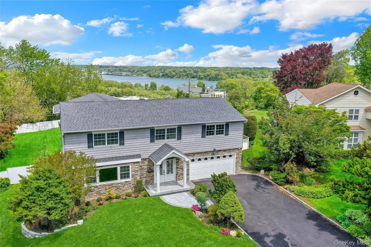 52 Woodland Road, Roslyn, NY 11576 - #1