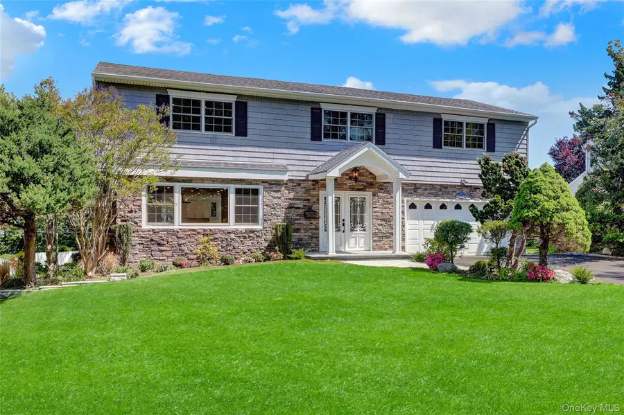 52 Woodland Road, Roslyn, NY 11576 - #3
