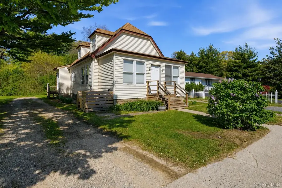 2284 Ocean Avenue, Ronkonkoma, NY 11779 - #3
