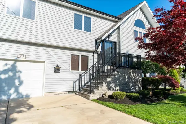 671 Tabor Place, East Meadow, NY 11554