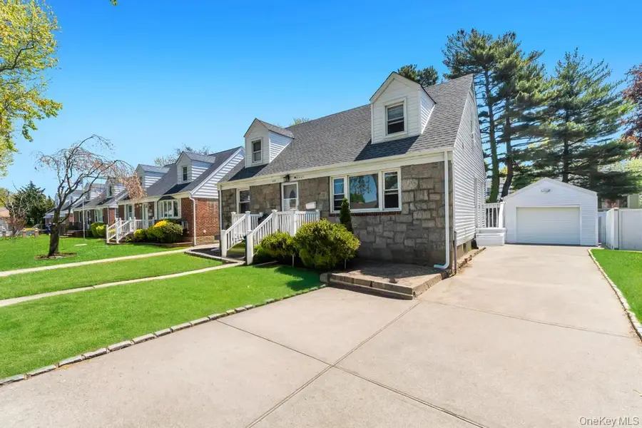 445 Peninsula Boulevard, Lynbrook, NY 11563 - #3