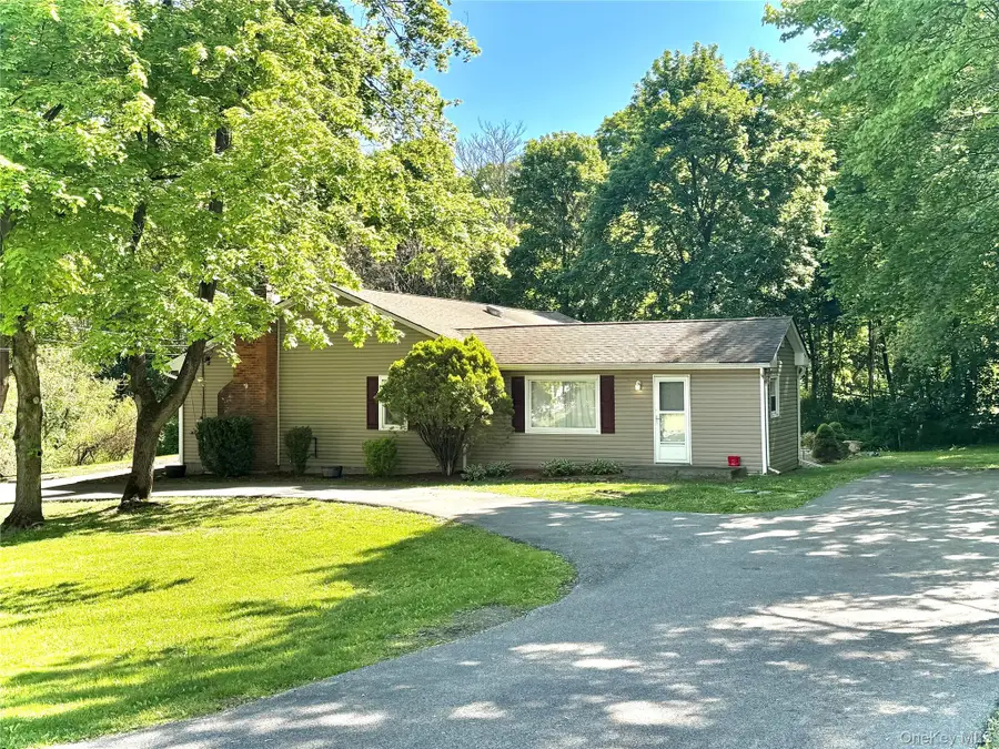 5 Ervin Drive, Wappingers Falls, NY 12590 - #2