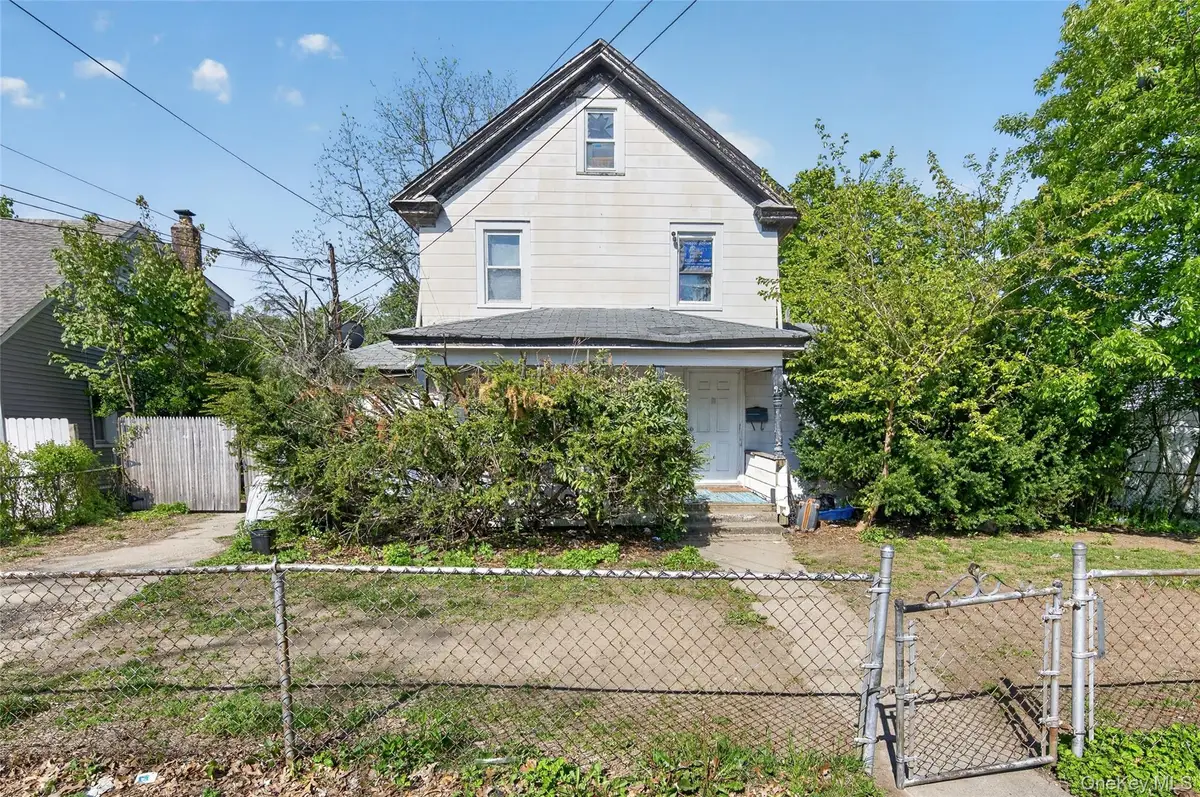 95 Rose Avenue, Roosevelt, NY 11575 - #1