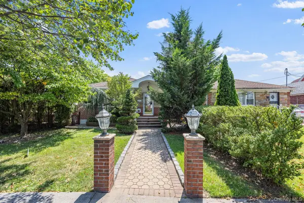 14118 14th Avenue, Whitestone, NY 11357