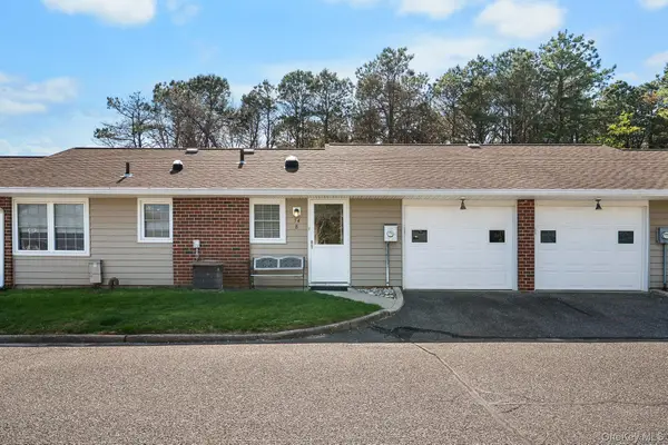 54 Aylesbury Court #B, Ridge, NY 11961