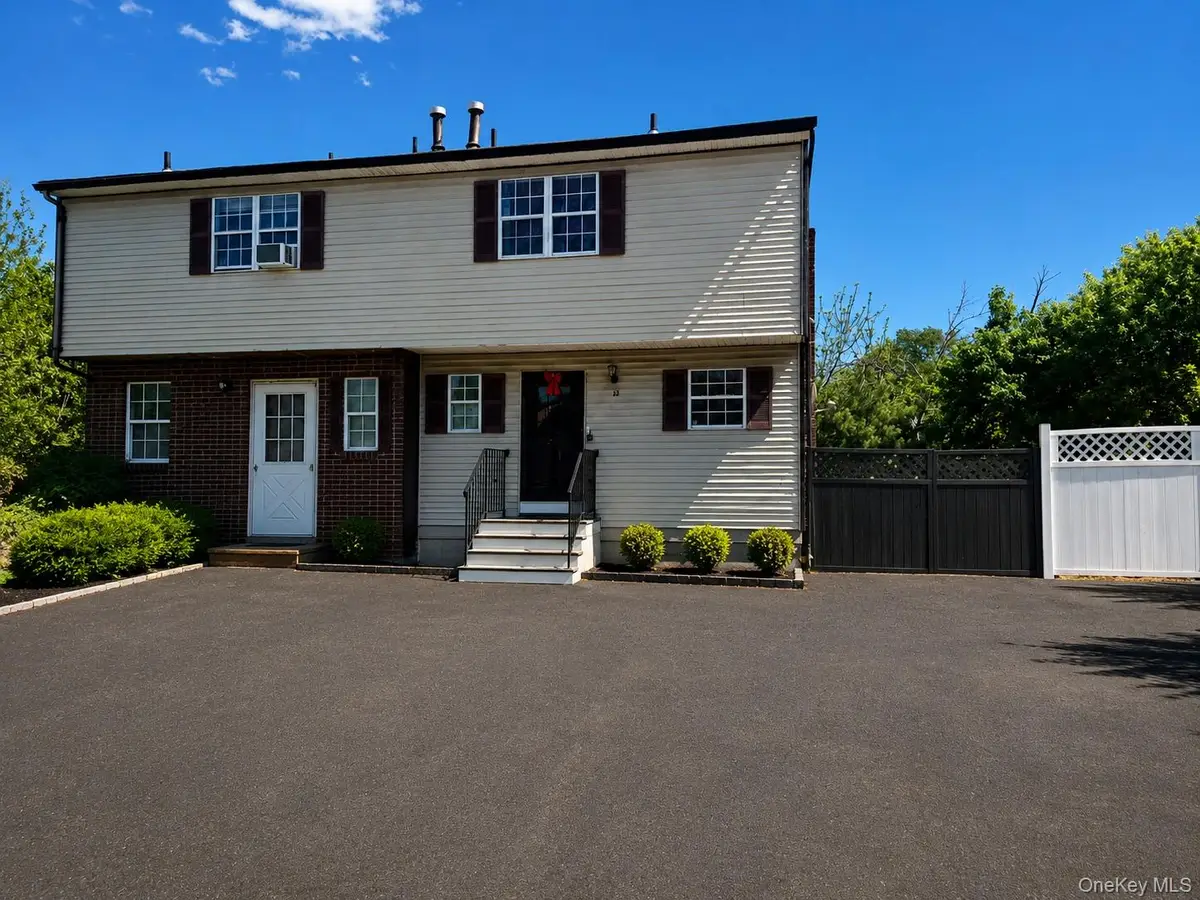 12 Lynn Street, Nanuet, NY 10954 - #1