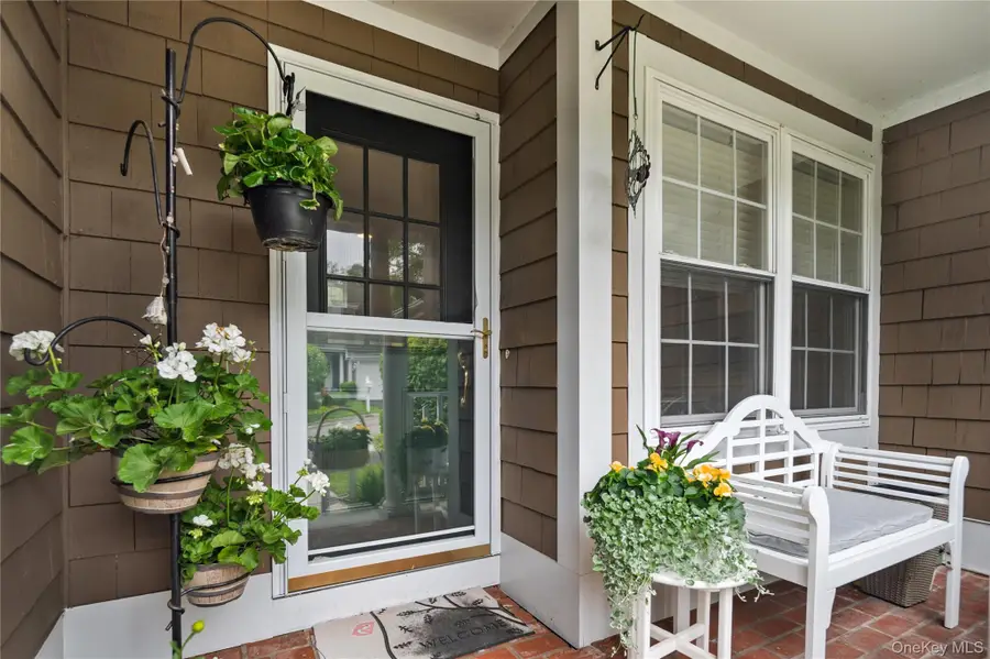4 Winterberry Lane, Briarcliff Manor, NY 10510 - #3