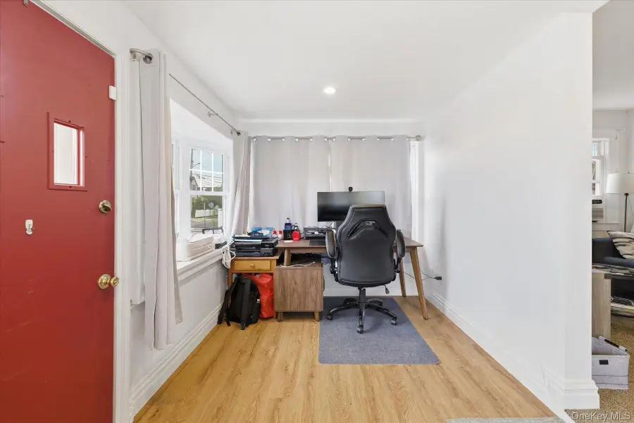 33 Althouse Avenue, East Rockaway, NY 11518 - #3