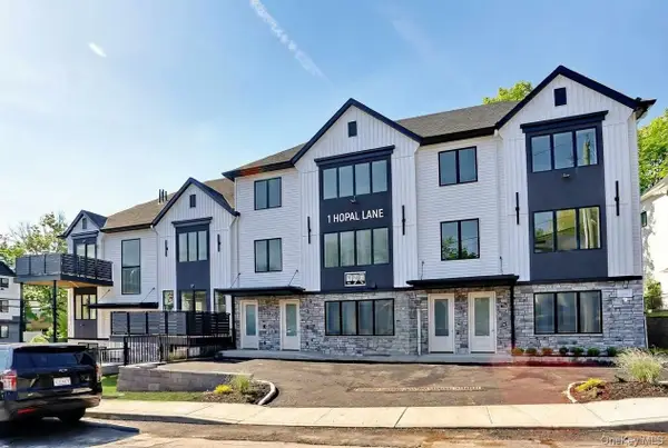 1 Hopal Lane #203, Monsey, NY 10952