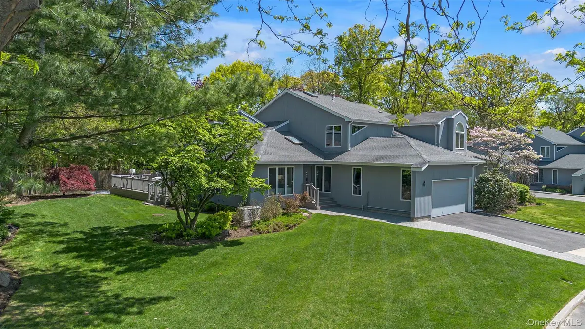 4 Wood Path Drive, Northport, NY 11768 - #1