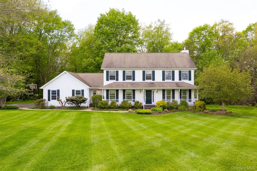 76 Rockledge Drive, Pleasant Valley, NY 12569 - #3